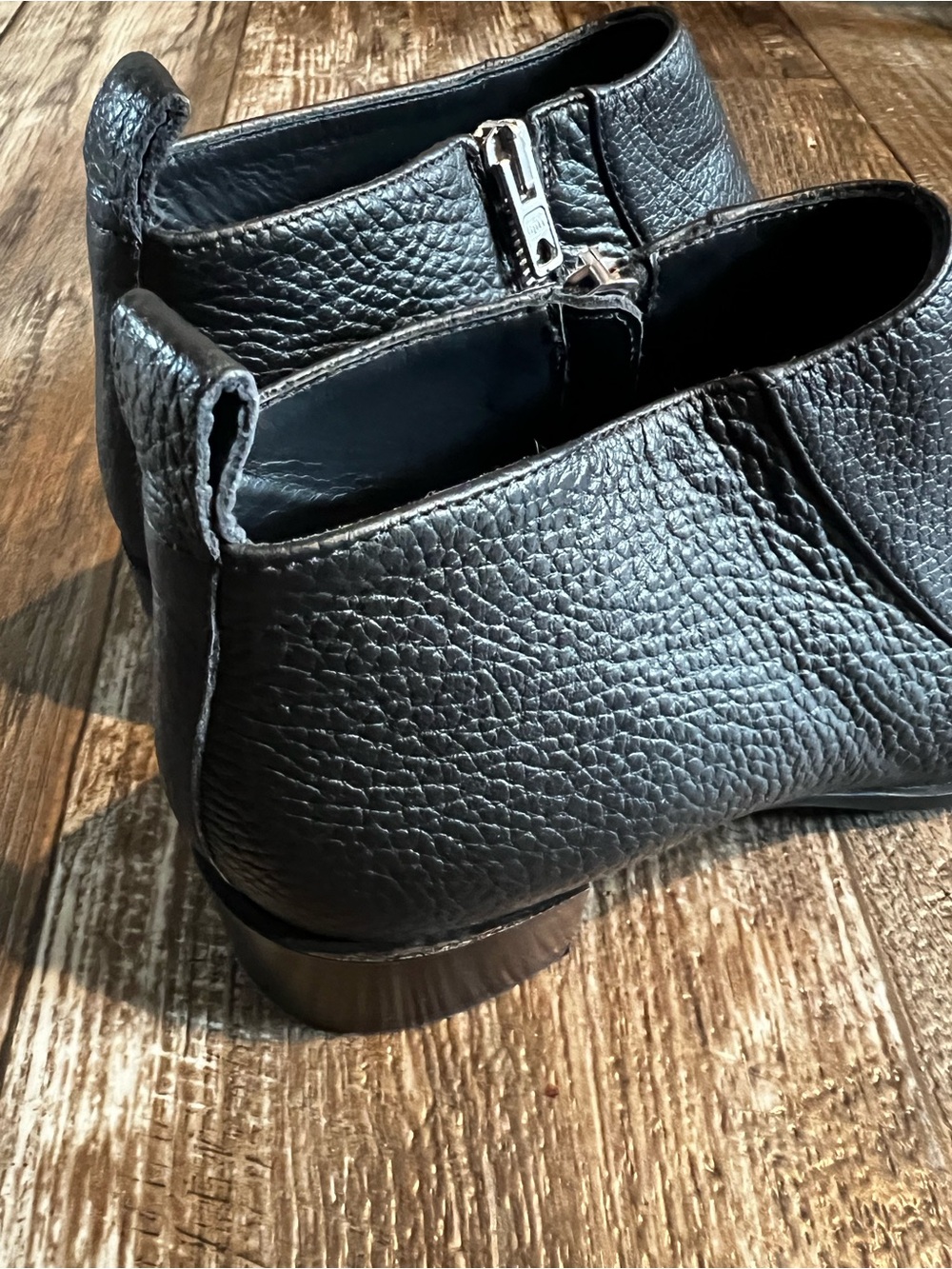 Women’s Everlane Black Pointed Leather Ankle Shoes - Picture 4 of 7